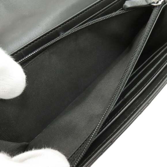 CHANEL Black Wallet - Picture 6 of 16